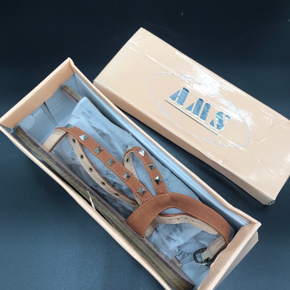 sandals, brand new in box. AMS NATALIE4, color is Whisky. - Picture 3 of 9